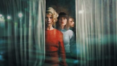 Holy Family 1.Sezon 1.Bölüm Türkçe Dublaj izle