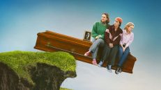 How to Get to Heaven from Belfast 1.Sezon 1.Bölüm Türkçe Dublaj izle