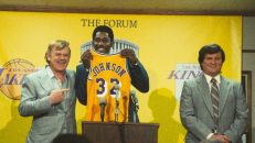 Winning Time: The Rise of the Lakers Dynasty 1.Sezon 1.Bölüm izle